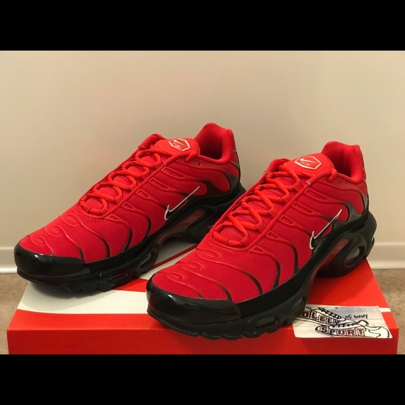 NEW Nike Air Max Plus Red Black Running Vapormax - Picture 4 of 8